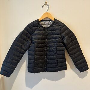 Uniqlo Kids Button-Up Puffer Jacket size 7-8
